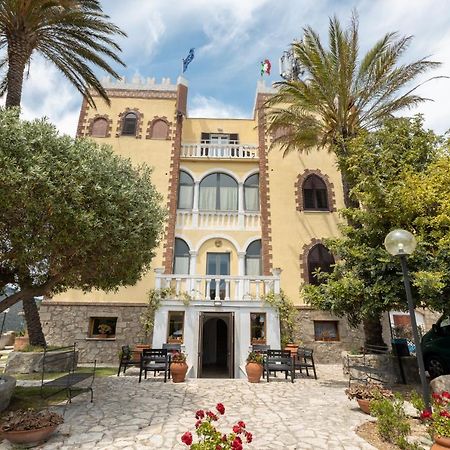 Hotel Castello Monticello Giglio Porto Exterior photo